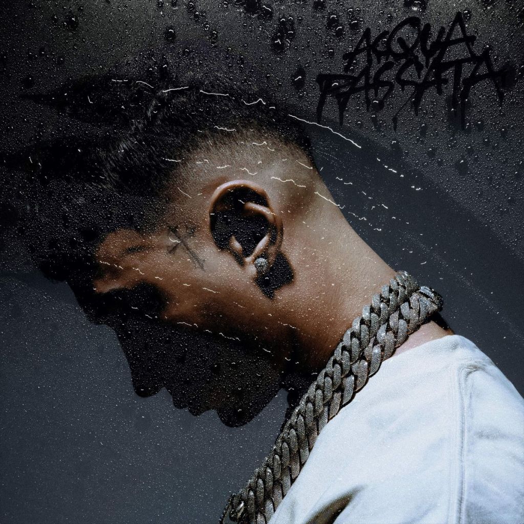 CAPO PLAZA: IL RITORNO CON ''ACQUA PASSATA'' SVELA UN LATO INTIMO E PROFONDO