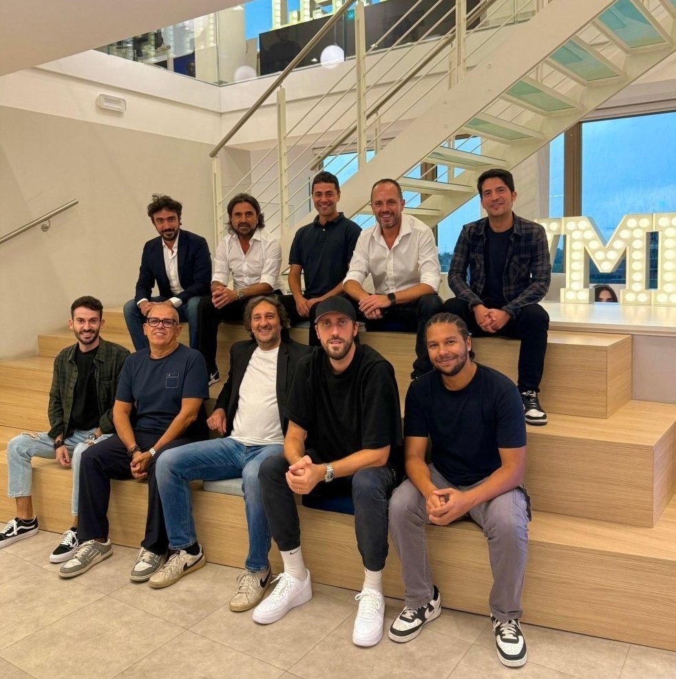 Warner Music Italy annuncia la distribuzione di Honiro