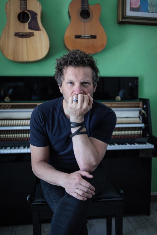 Matteo Becucci torna con Tempo per vivere: singolo Black Friday disponibile dal 7 novembre